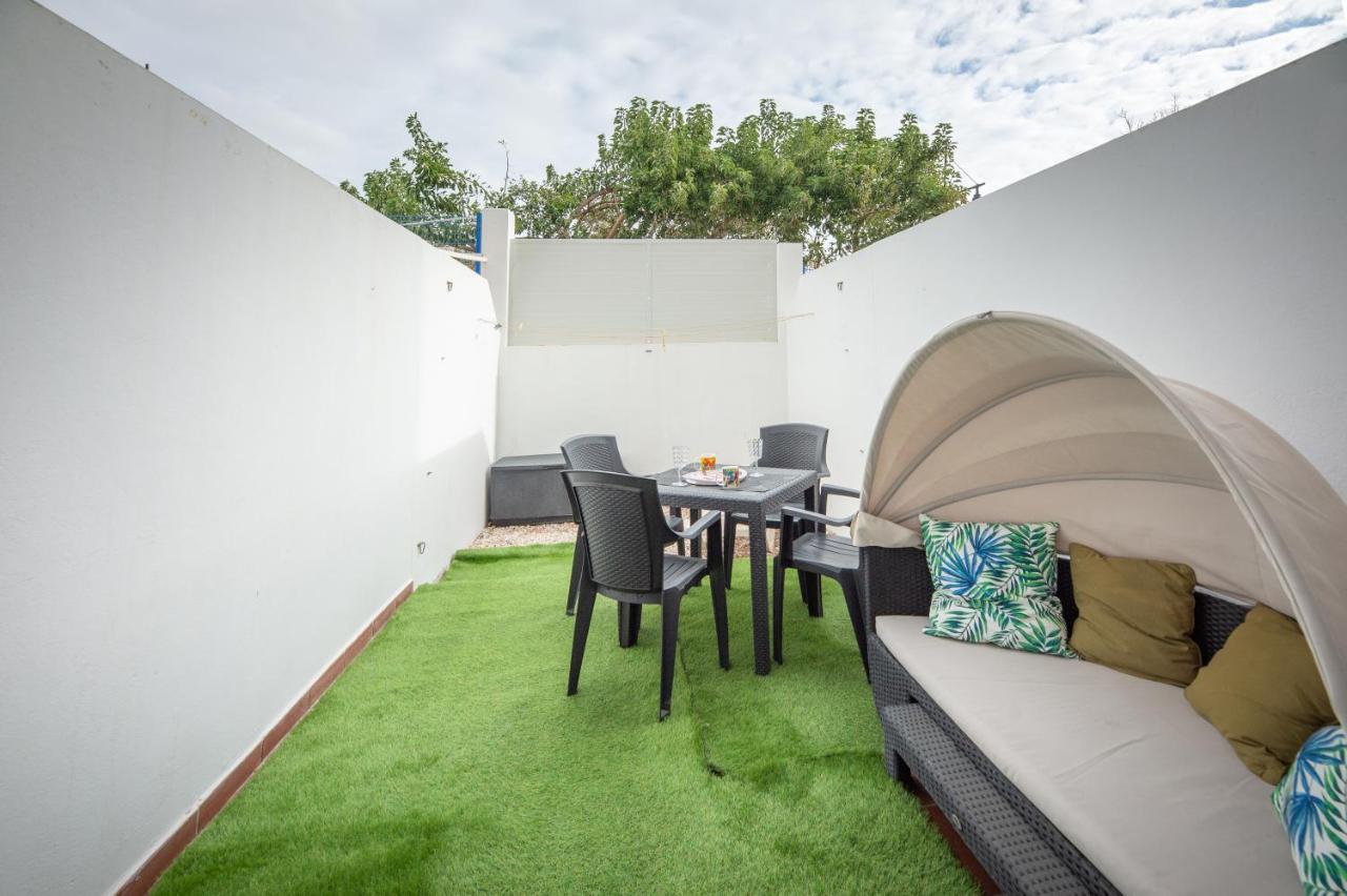 Modern Apartment Next To The Beach, Pets Friendly Benalmádena Exteriör bild