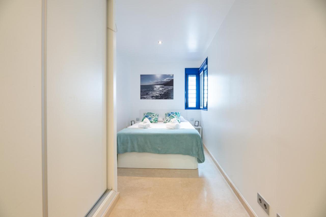 Modern Apartment Next To The Beach, Pets Friendly Benalmádena Exteriör bild